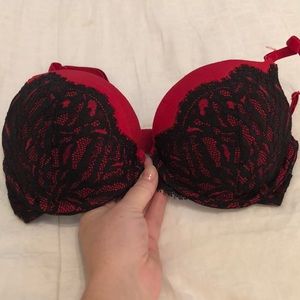 Red lace bra